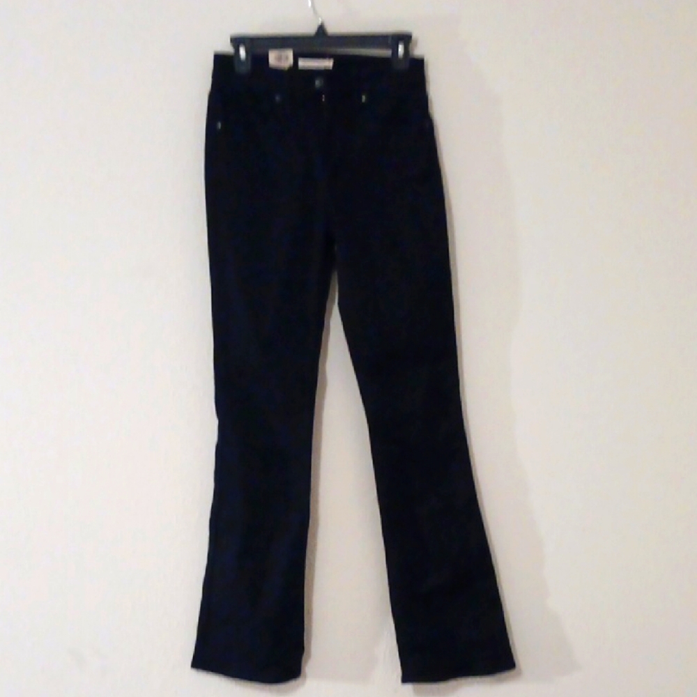 Levis 725 Black Denim High Rise Bootcut Jeans